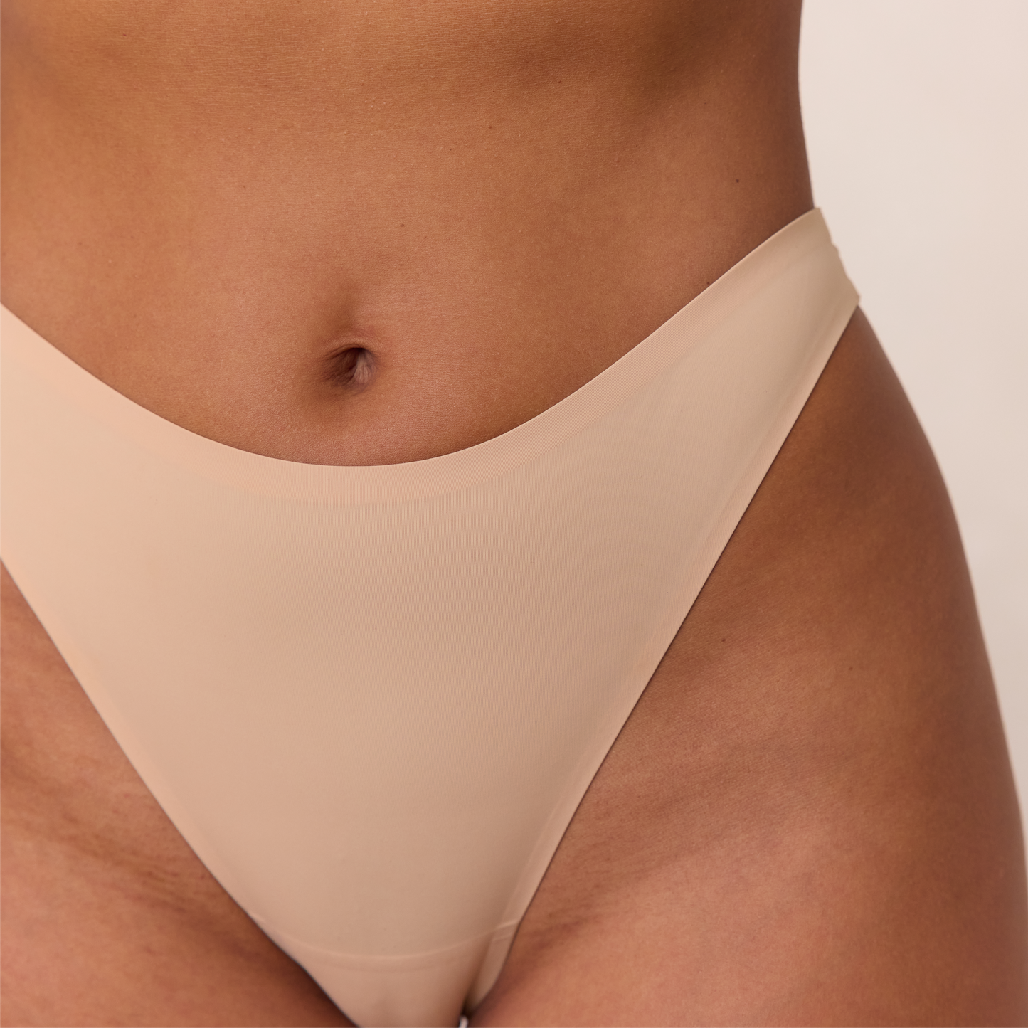 Everyday Form String - Zand