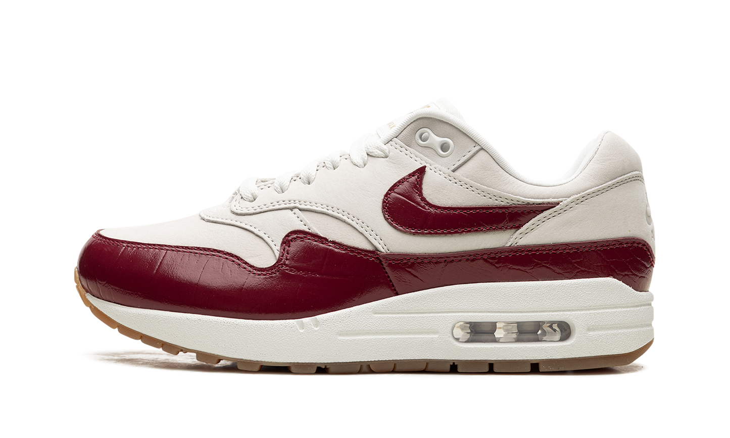 Nike Air Max 1 LX Team Red | 1 + 1 Gratis
