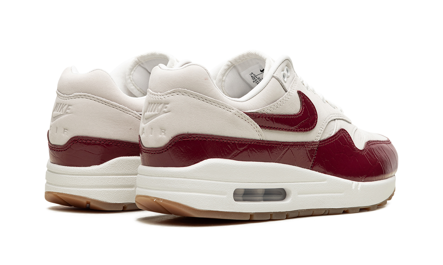 Nike Air Max 1 LX Team Red | 1 + 1 Gratis